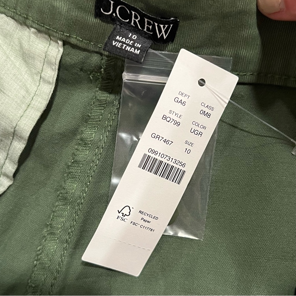NWT J Crew Pleated capeside chino short in Utility Green 5” inseam size 10 #L04 - Picture 6 of 11